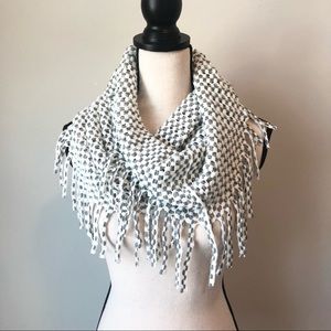 NEW! Knit Infinity Circle Scarf with Fringe